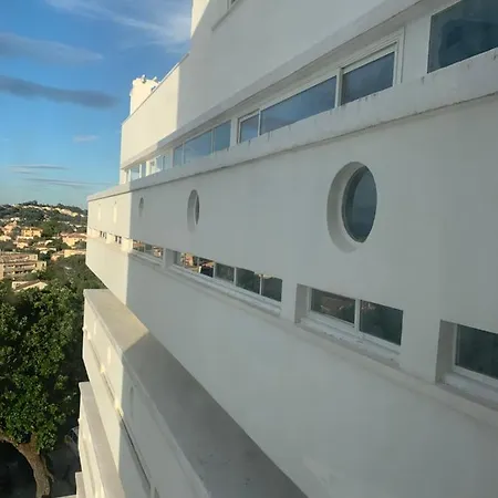 Apartmán Elegant Et Parking Dans Batiment Historique