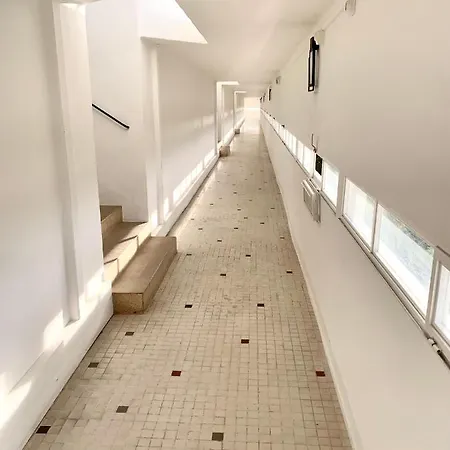 Elegant Et Parking Dans Batiment Historique * סן טרופז